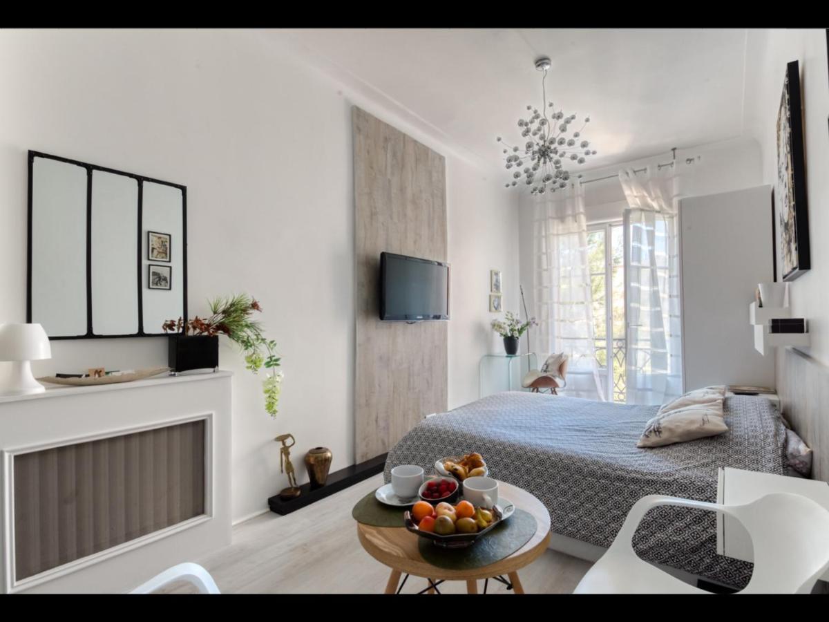 La Croisette - Superbe Studio Au Mythique Palais Miramar Cannes Eksteriør billede